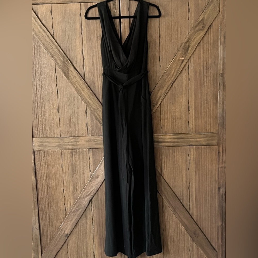Sugar Lips Wide Leg V-Neck Belted Sleeveless Jumpsuit Black Size Medium NWT